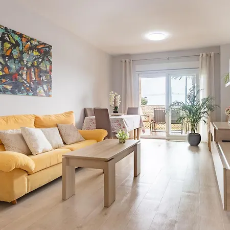 Spacious In El Campello, 120 M², Shared Pool