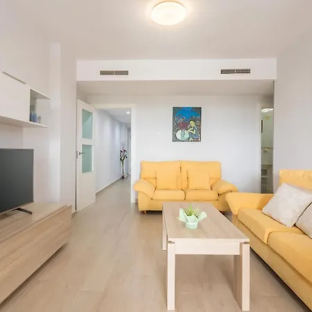 Spacious In El Campello, 120 M², Shared Pool *