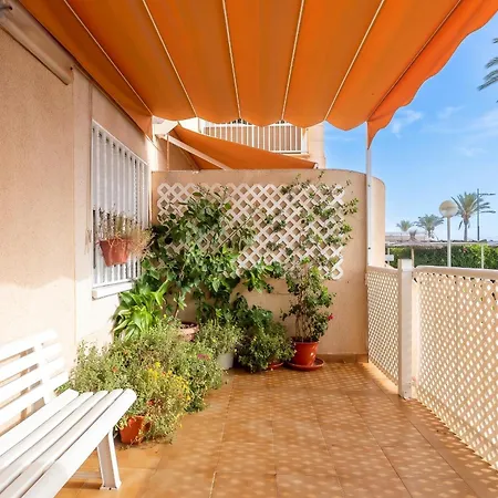 Apartamento Spacious In El Campello, 120 M², Shared Pool Benimagrell