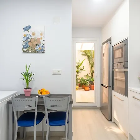 Spacious In El Campello, 120 M², Shared Pool * Benimagrell