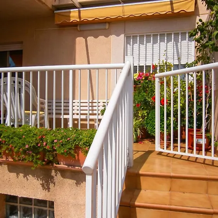 Apartamento Spacious In El Campello, 120 M², Shared Pool Benimagrell