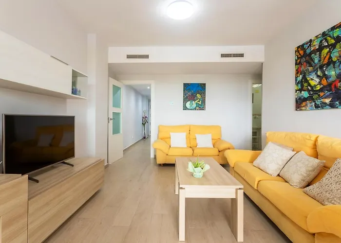 Spacious In El Campello, 120 M², Shared Pool Appartement *