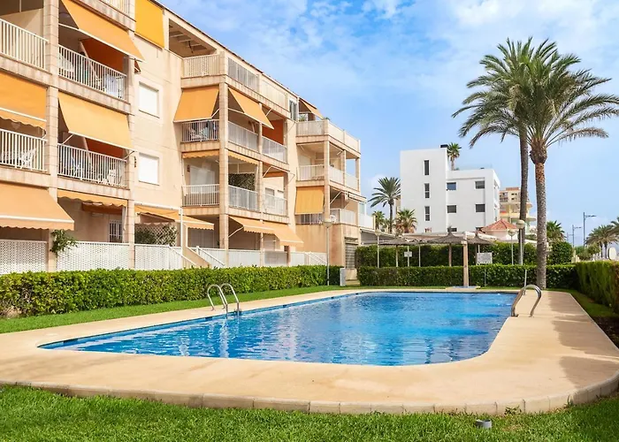 Appartement Spacious In El Campello, 120 M², Shared Pool